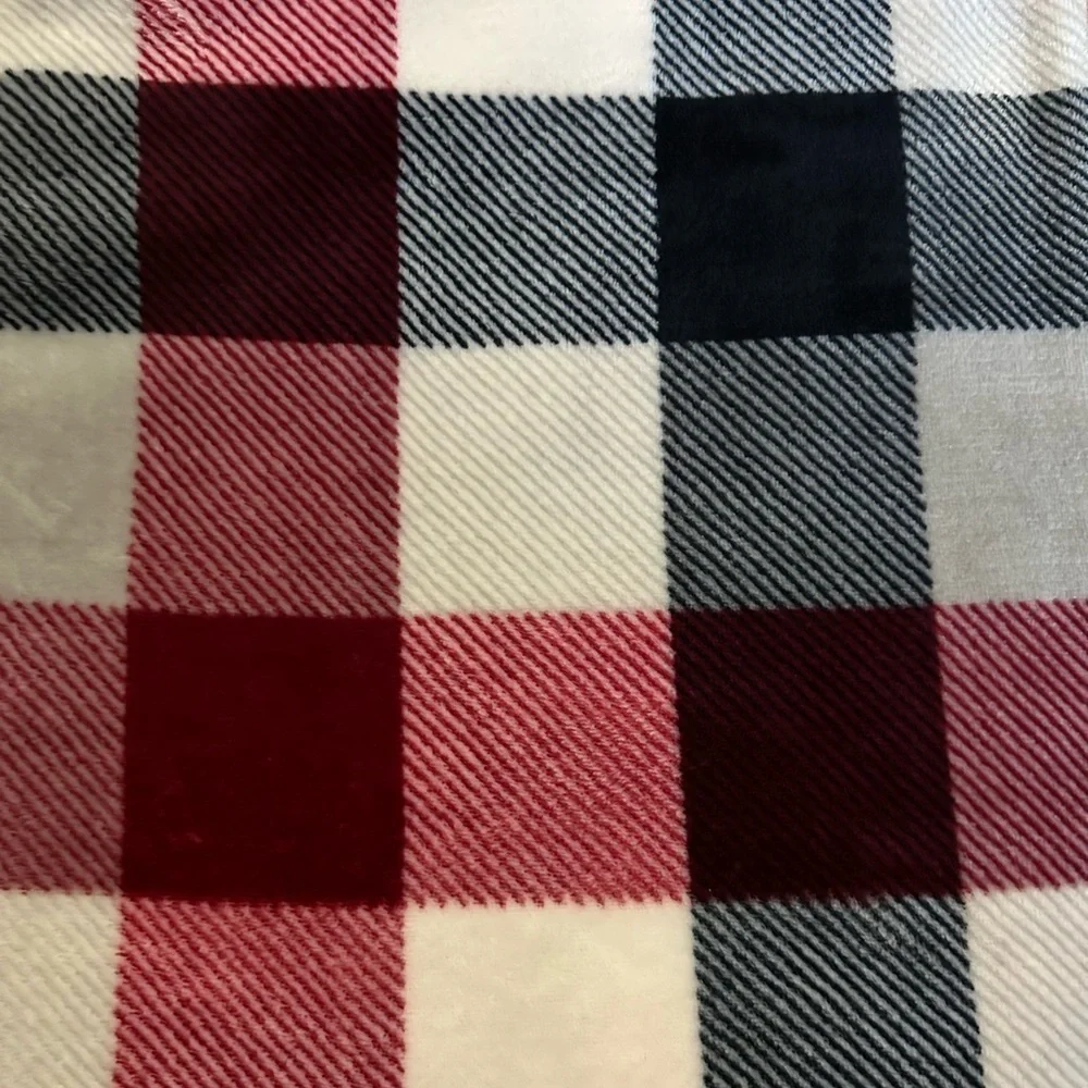 Mainstays Super Soft Plush Plaid Throw 50 in x 60 in